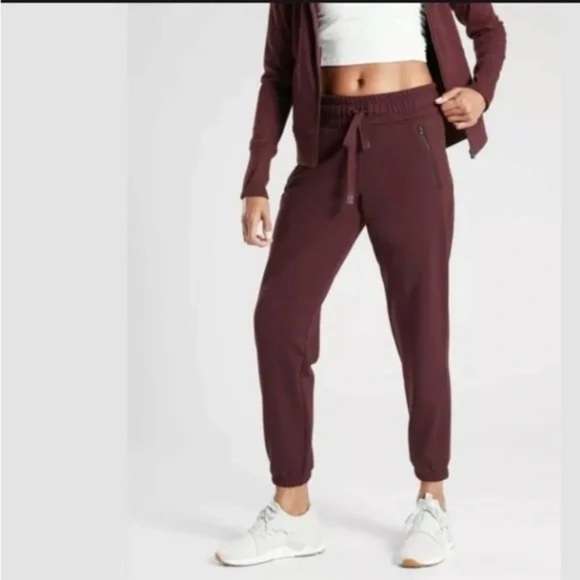 Athleta Pants - Athleta Bounce Back Jogger